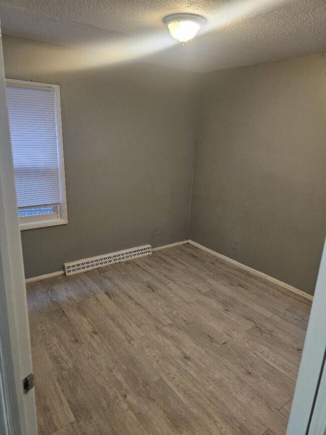 Foto del edificio - 18417 Glastonbury Rd