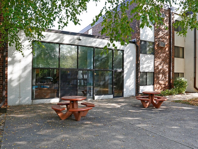 Enjoy Lunch Outside in Our Picnic Area - Olympik Village Apartments