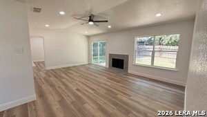 Foto del edificio - 14263 Clover Hill