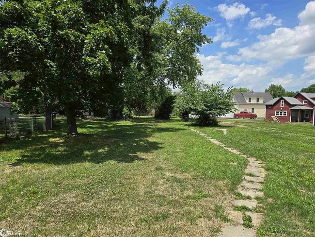 Building Photo - 1406 Corse St