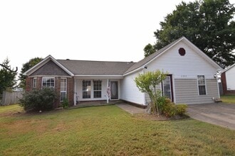 Building Photo - 2307 Onyx Cir