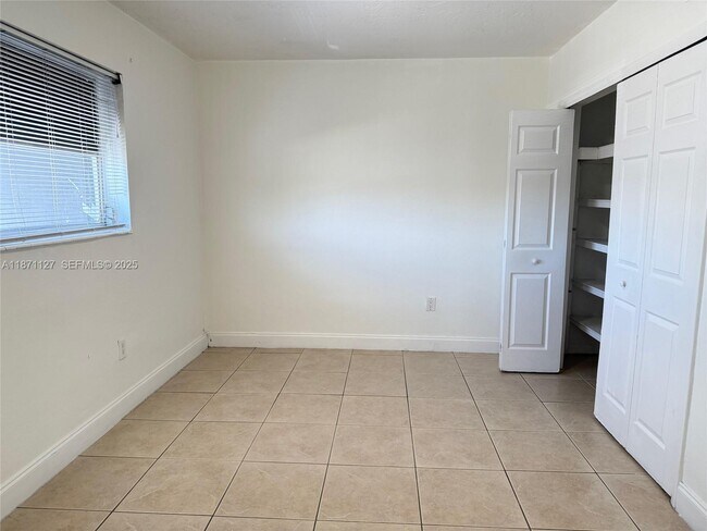 Building Photo - 4300 SW 67th Ave