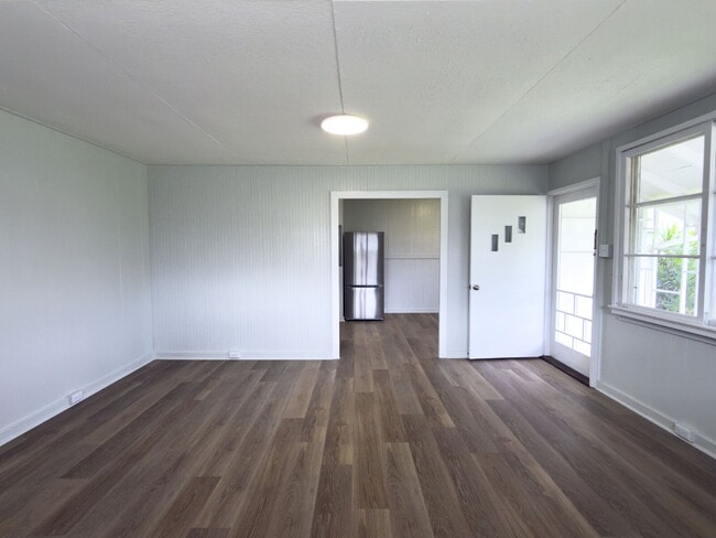 Photo - Charming Renovated 2 Bedroom Home with Fenced Yard – Wahiawa