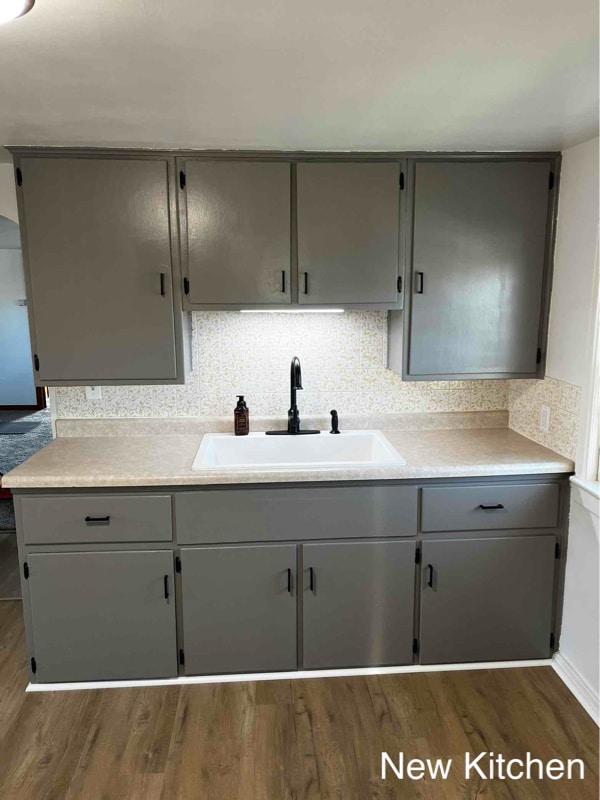 Building Photo - 2113 Wiemann St