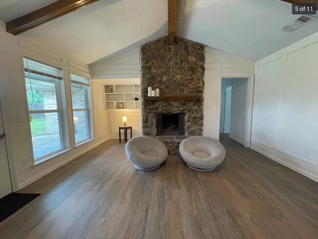 Foto del edificio - 1013 Revere Cir