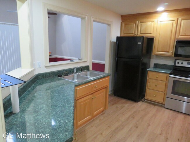 Building Photo - 3 br, 2 bath House - 133 Ashley Place