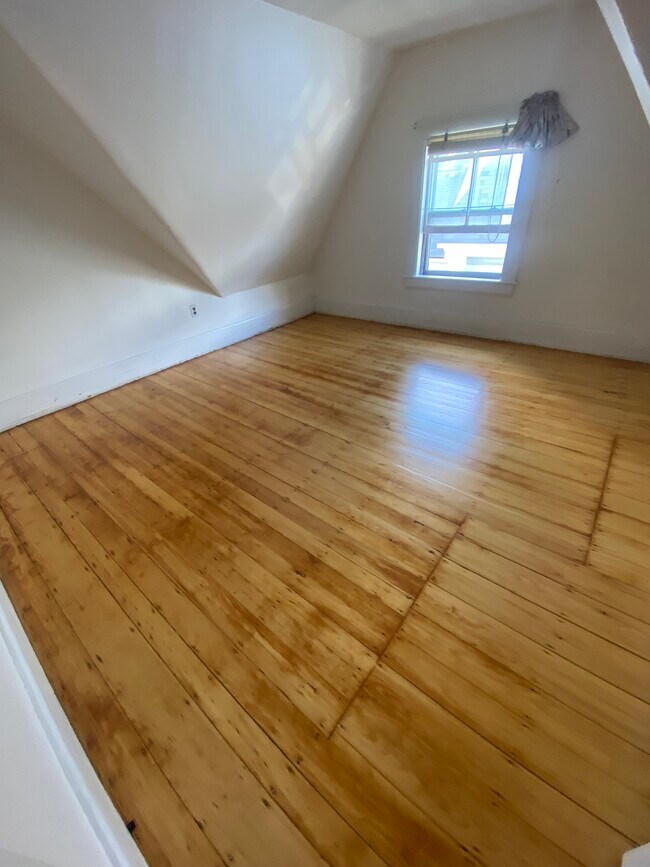 Building Photo - 55 Rindge Ave