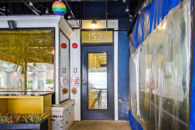 Building Photo - 1521 17th St NW