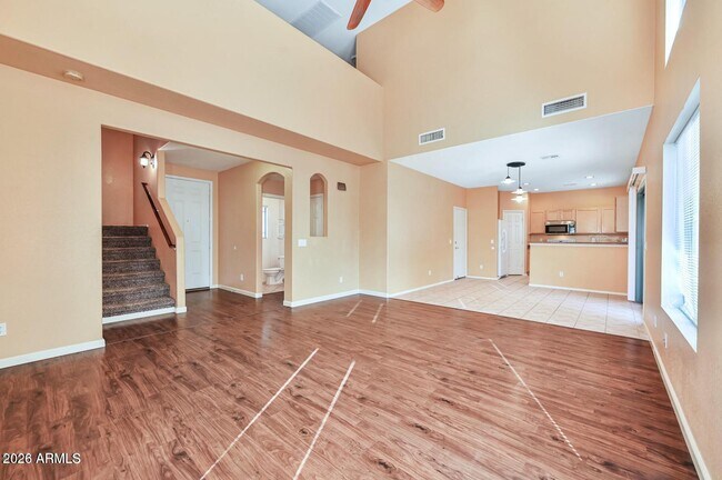 Building Photo - 2621 E Waterview Ct