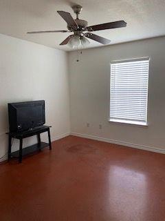 Building Photo - 726 Chanticleers Ln