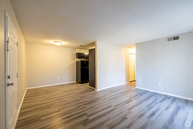 Interior Photo - The Landing on Farmhurst