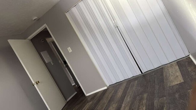 Photo - 13540 Superior Rd Apartment