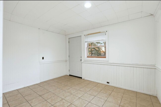 Foto del edificio - 1610 Court St