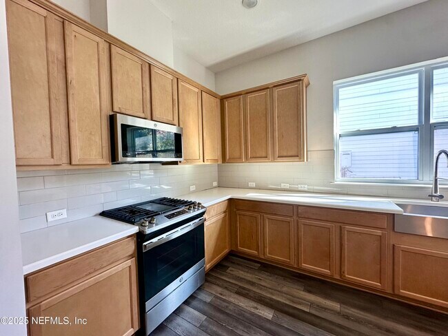 Building Photo - 453 Windley Dr