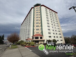 Building Photo - 3201 Pacific Ave