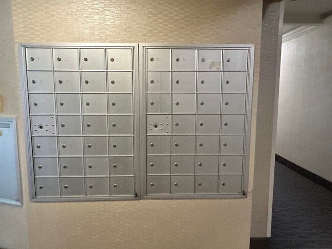 Foto del edificio - 326 Brg Plz N