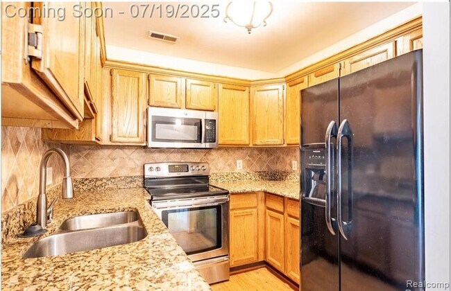 Foto del edificio - 129 W Kenilworth Ave