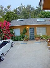 Building Photo - 2646-2650 Juan St