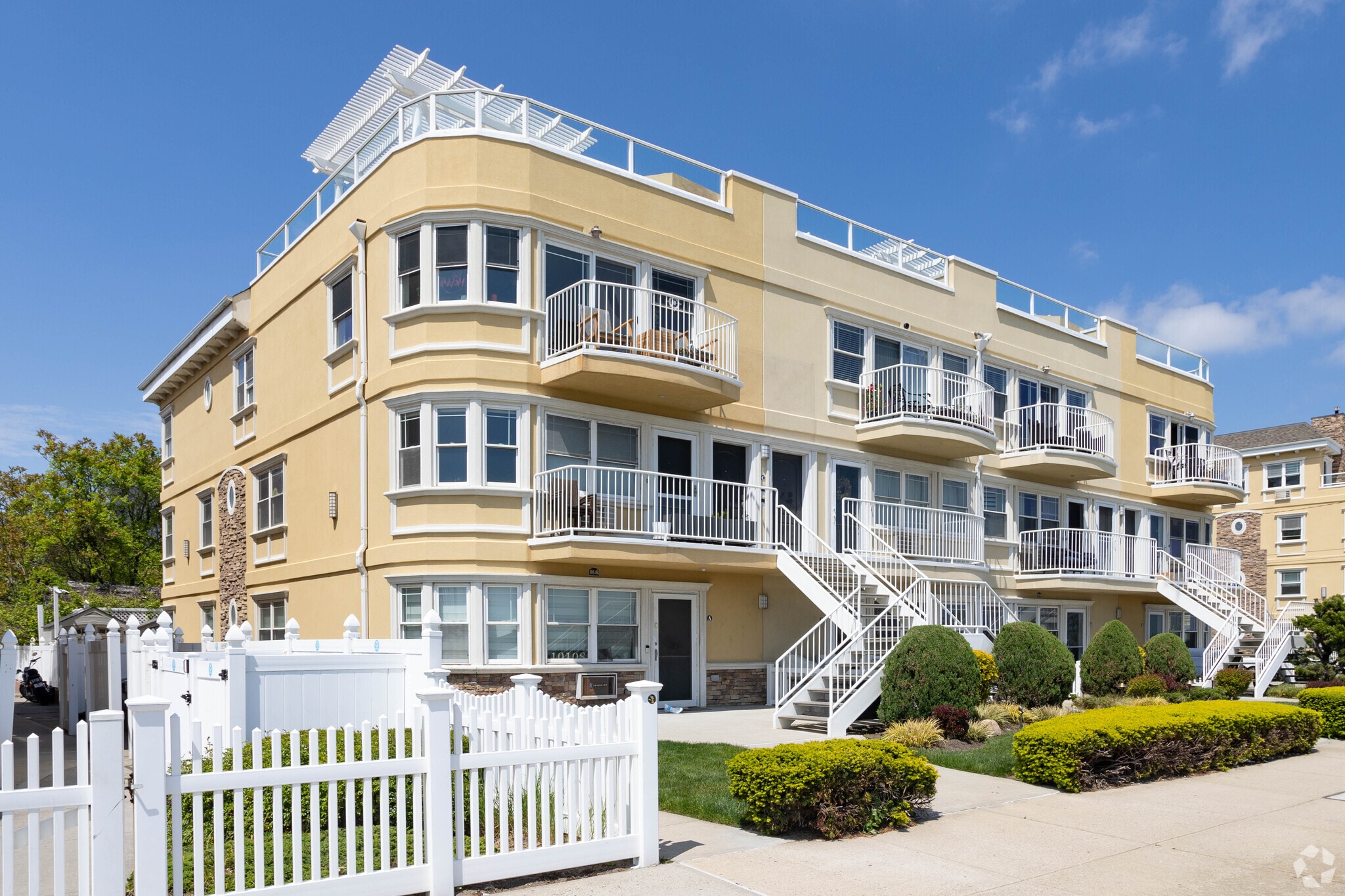 Bell Shores Condominium