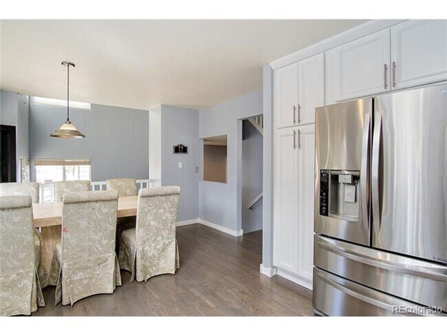 Foto del edificio - Beautiful single family home with 4 bed an...