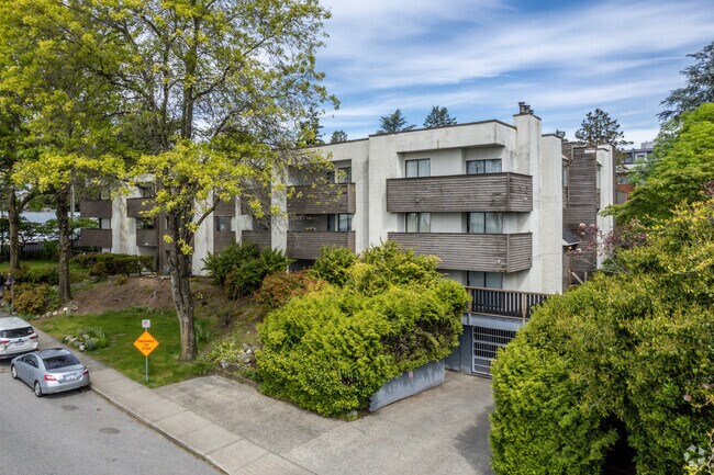 Photo du bâtiment - The Adelaide Apartments