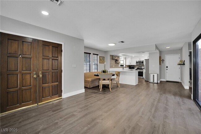 Foto del edificio - 3959 Salisbury Pl