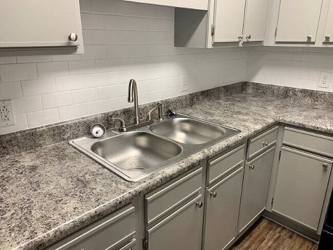 Interior Photo - Azalea Court 1 & 2