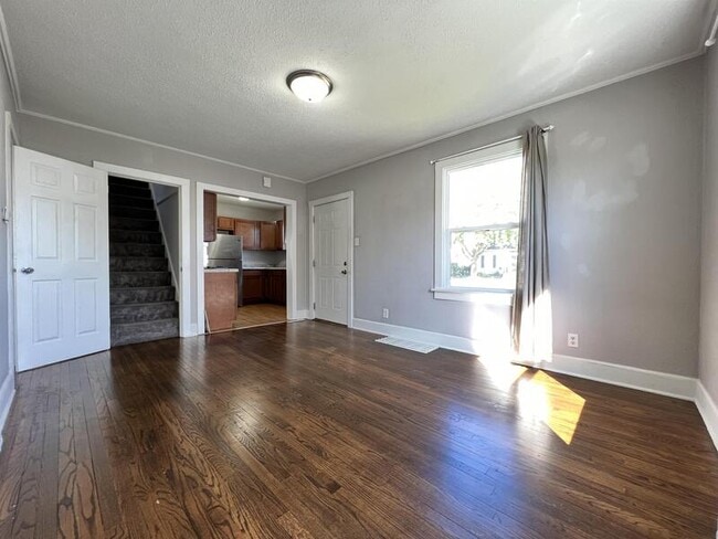 Building Photo - 125 38th St NE