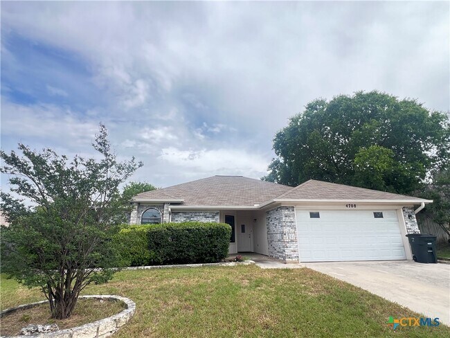 Foto del edificio - 4708 Bluestem Ln