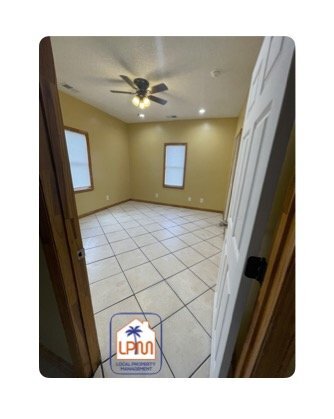 Foto del edificio - Conveniently Located on Bees Creek Road