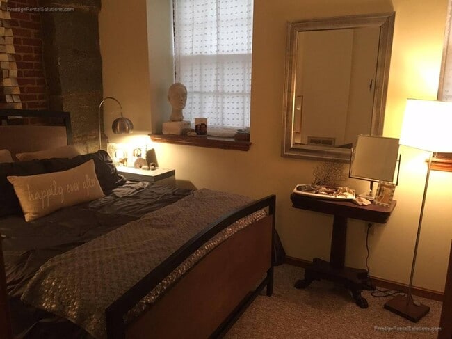 Building Photo - 180 Bemis Rd