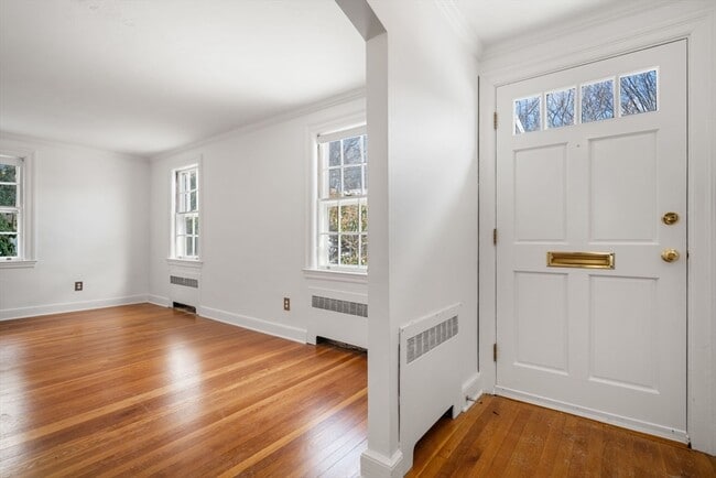 Building Photo - 159 Payson Rd