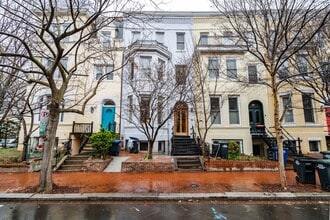 Building Photo - 2147 N St NW