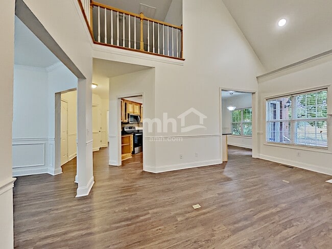 Building Photo - 311 Annadel St
