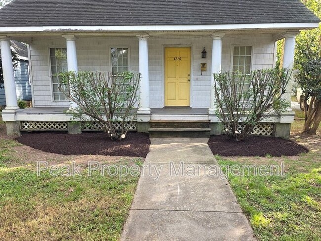 Photo - 4716 Sylvan Rd House