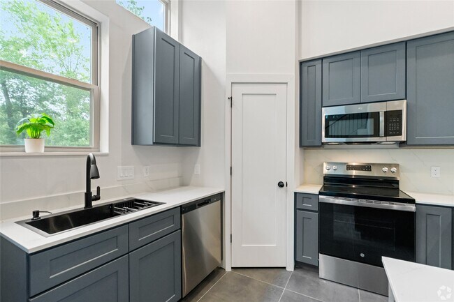 Foto del edificio - 13106 Beauty Berry Ridge Ln