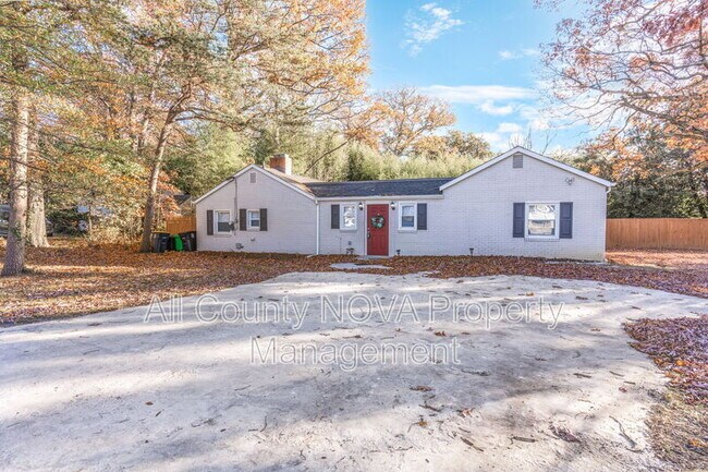 Building Photo - 5017 Brinkley Rd