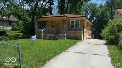 Building Photo - 3537 N Gale St