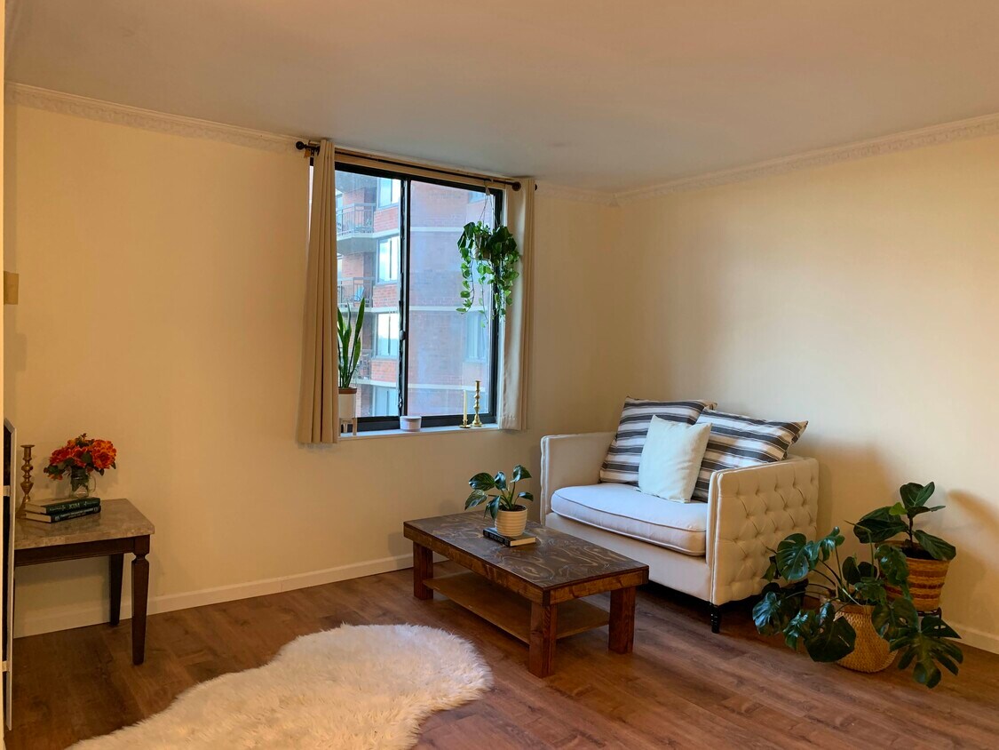 733 Harmon Cove Tower Unit 1, Secaucus, NJ 07094 Condo for Rent in