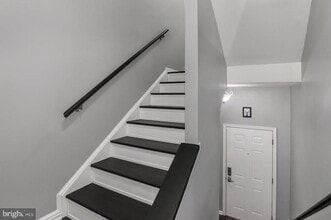 Building Photo - 21600 Romans Dr