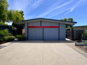 Building Photo - 1787 Wolfe Dr