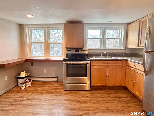 Foto del edificio - 122 Main St