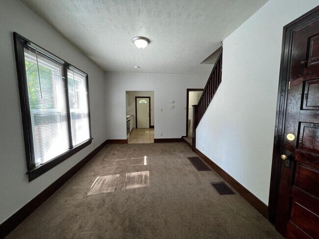 Building Photo - MOS - 29-31 S. Ardmore Ave.