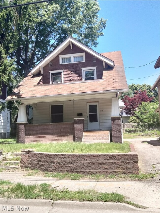 Building Photo - 949 W Exchange St