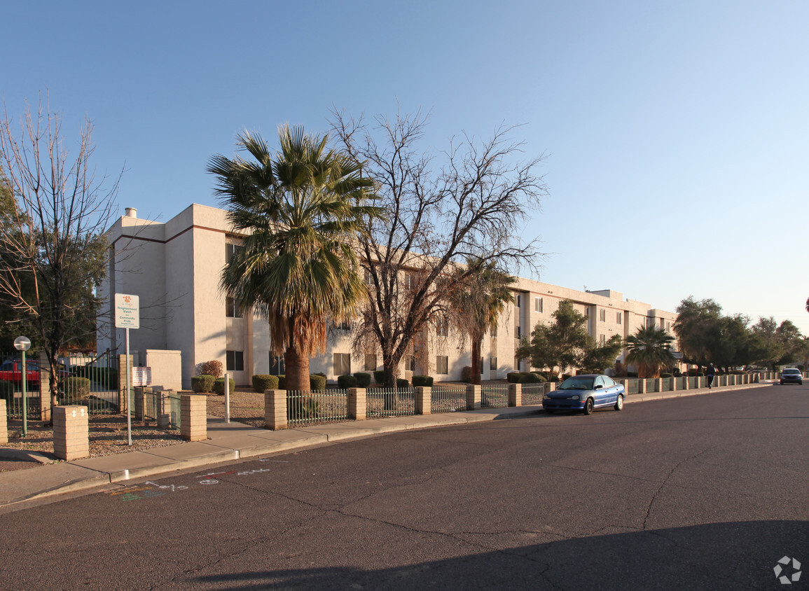 Foto del edificio - Tanner Terrace