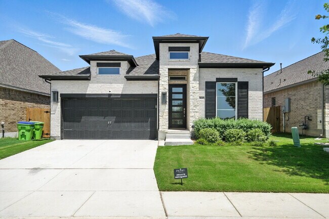 Photo - "PRICE REDUCED! Solar Panels and More on t... Apartment