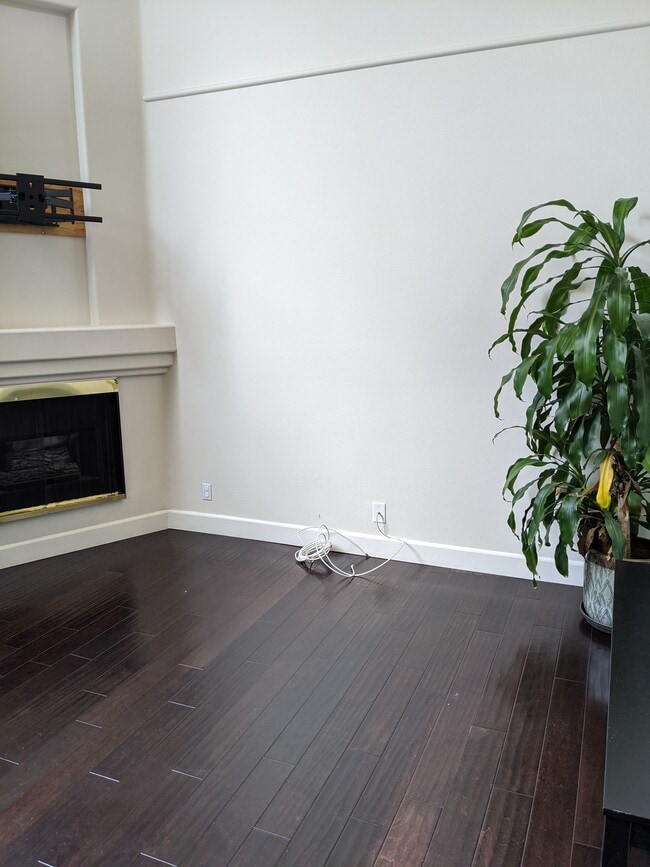 Living Room - 7111 La Tijera Blvd