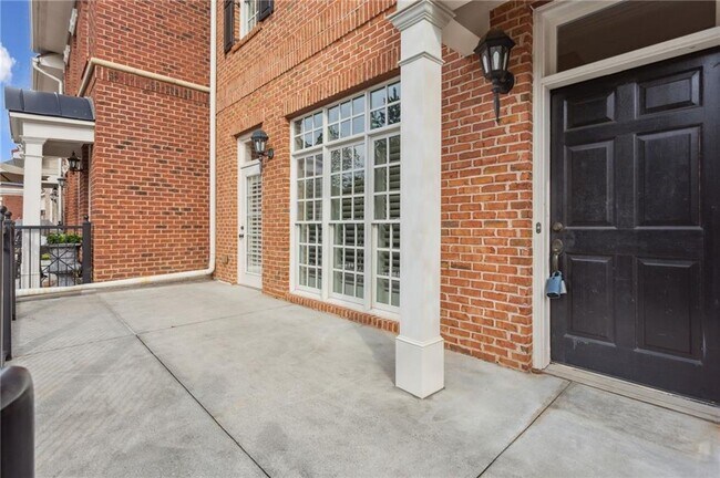 Foto del edificio - 24 Buford Village Walk