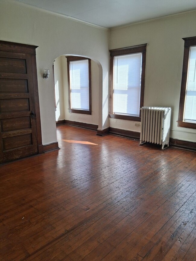 Building Photo - Bedford Habitat