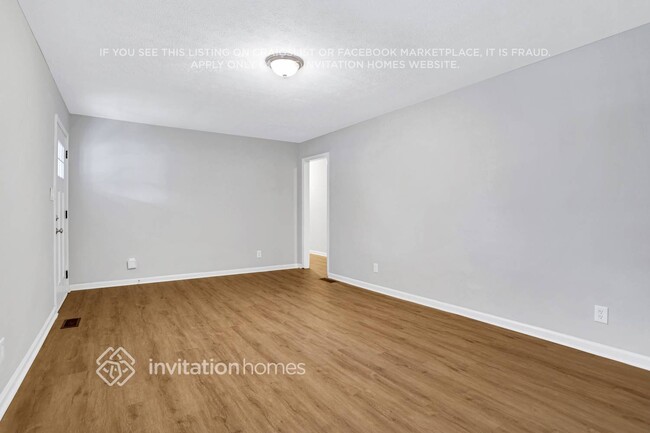 Foto del edificio - 7133 Louise St SE